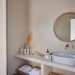 Salt Paros Hotel