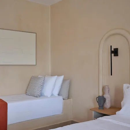 מלון Salt Paros 4*