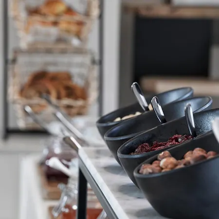 מלון Salt Paros 4*