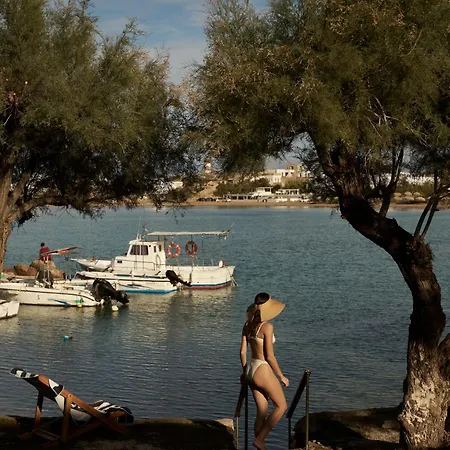 酒店 Salt Paros 纳乌萨