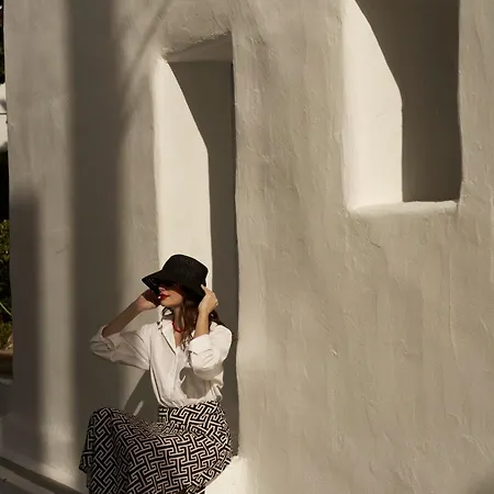 Salt Paros 纳乌萨