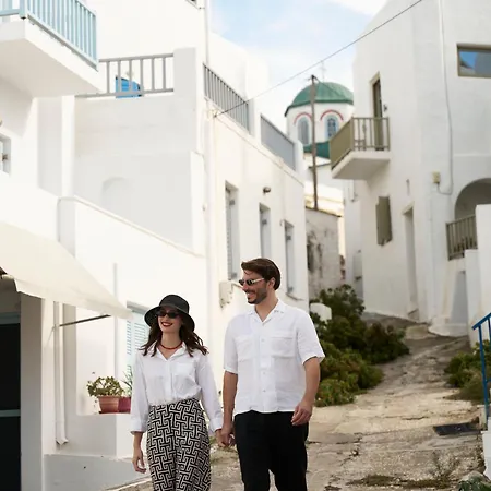 Salt Paros 4* 纳乌萨